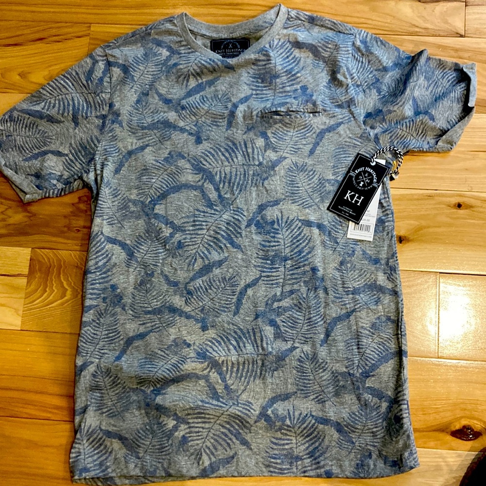 NWT Knit Heritage short sleeved tee